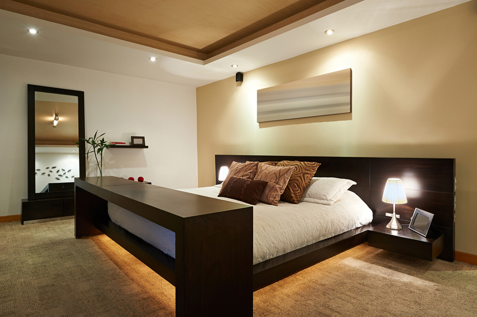 mobilier-bois-lit-hotel-chambre